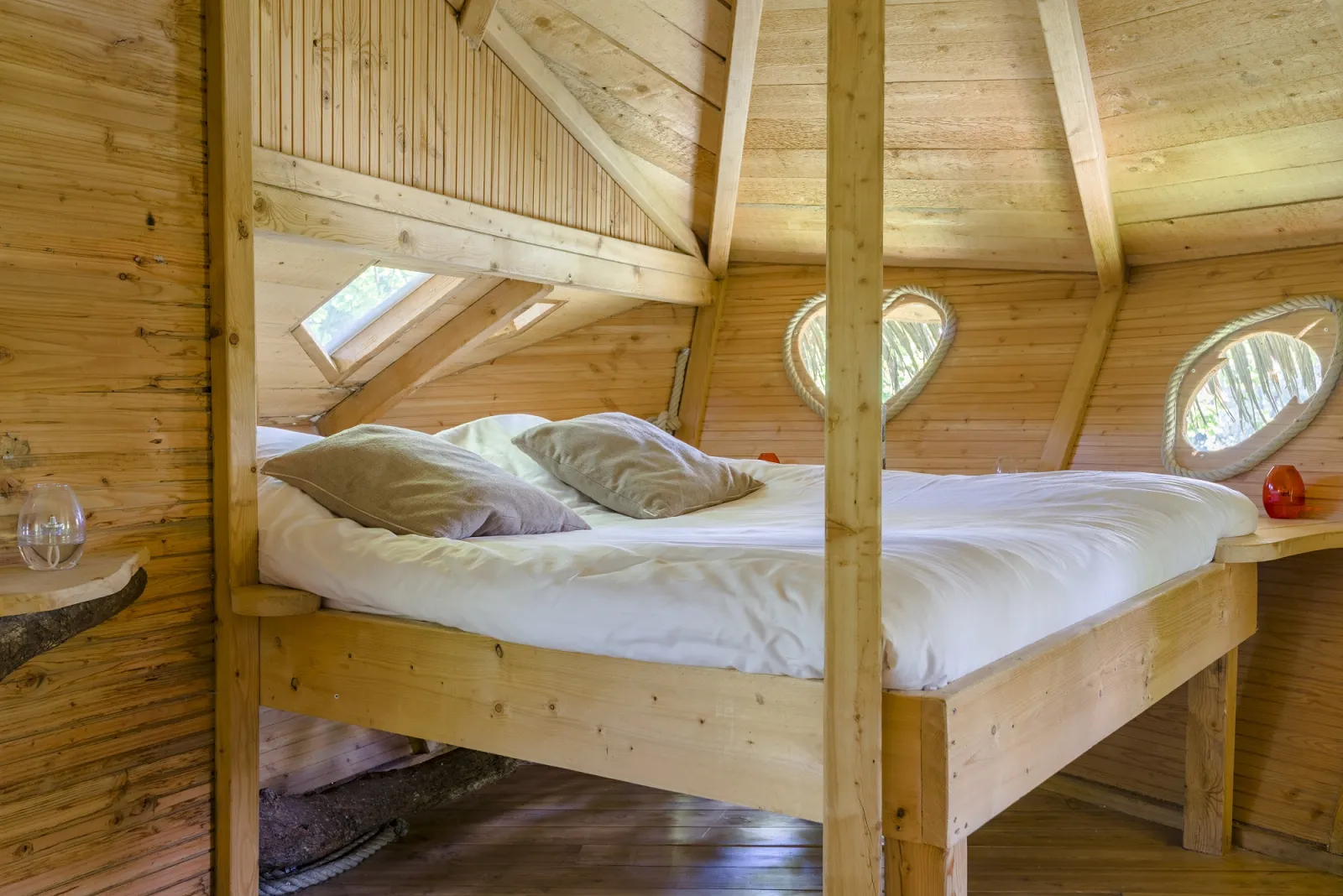 Cabane Extase à Chassey-lès-Montbozon, photo 5