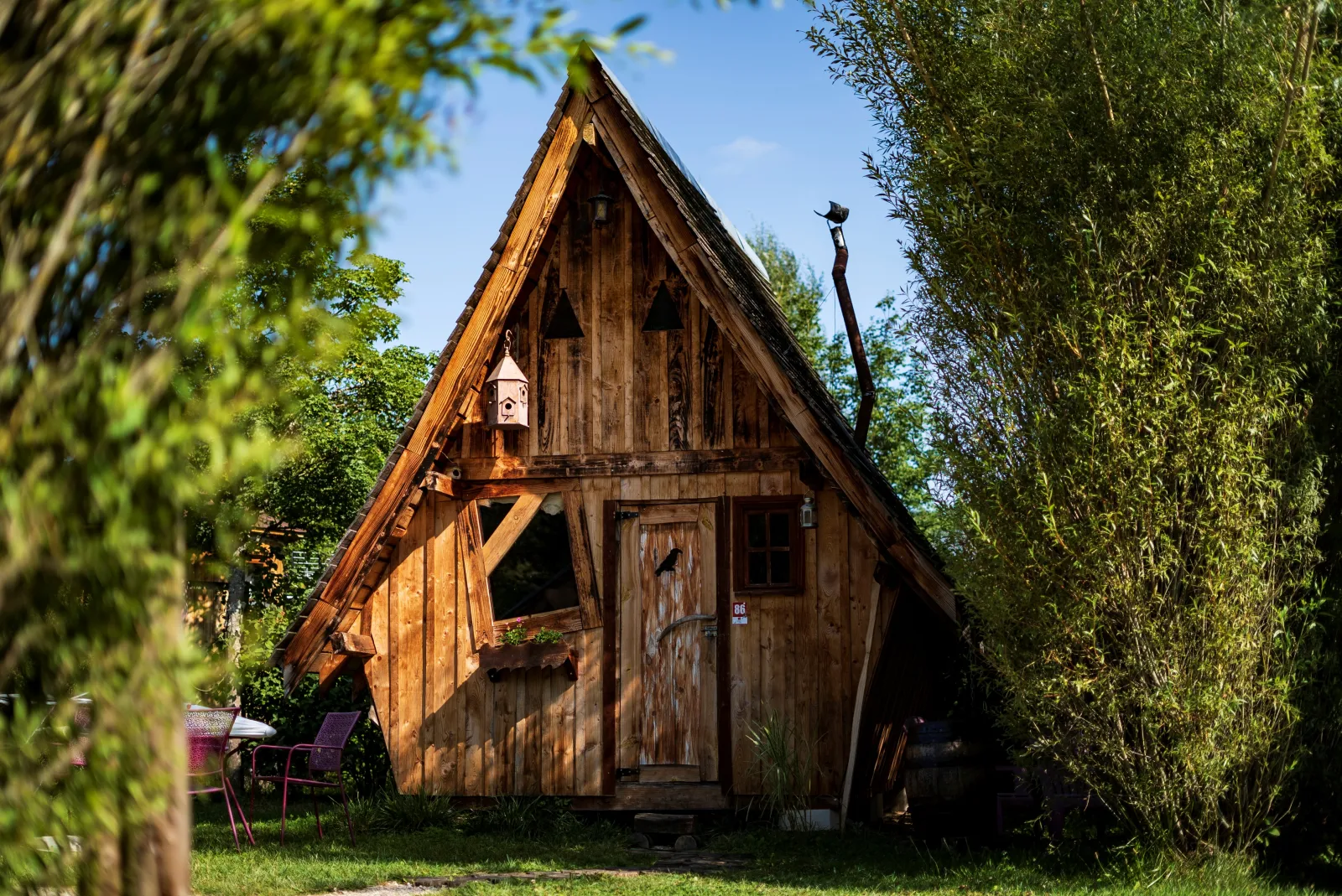 Cabane Faerie, cabane au sol à Ornans