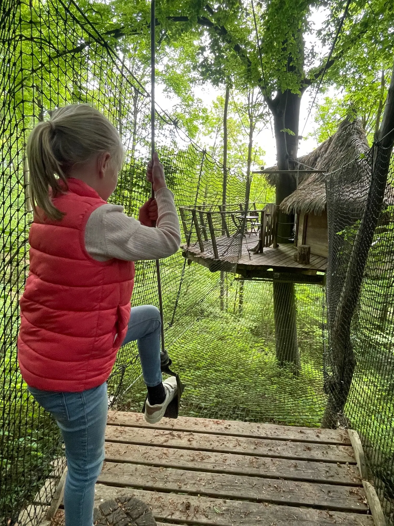 Cabane Fer à cheval à Saint-Germain-des-Essourts, photo 3