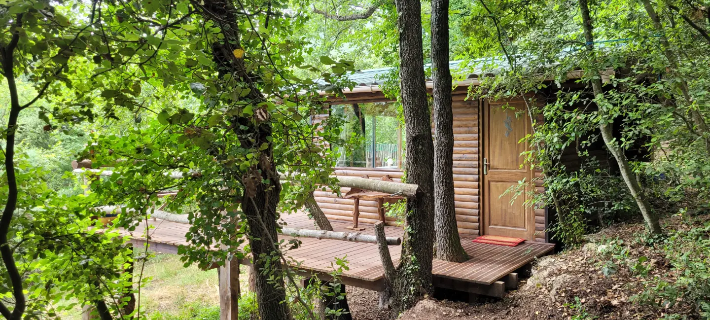 Cabane Fetia à Tourrettes-sur-Loup, photo 3