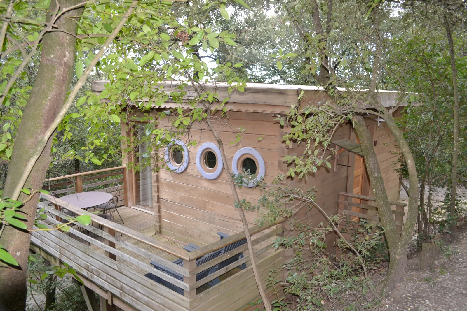 Cabane Fuste à Villalier, photo 2