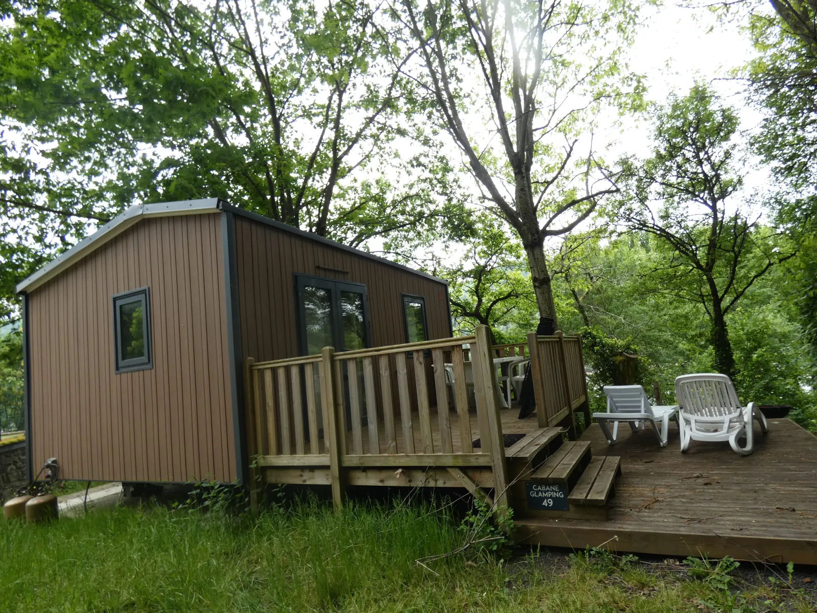 Cabane Glamping de La Source à Thérondels, photo 2