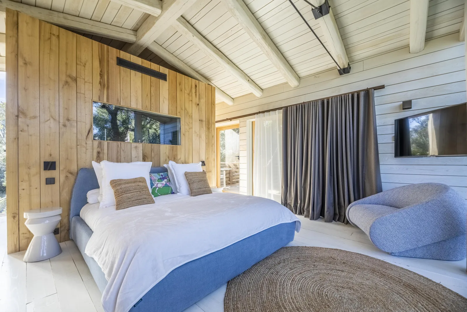 Cabane Hydra, cabane dans les arbres à Porto-Vecchio