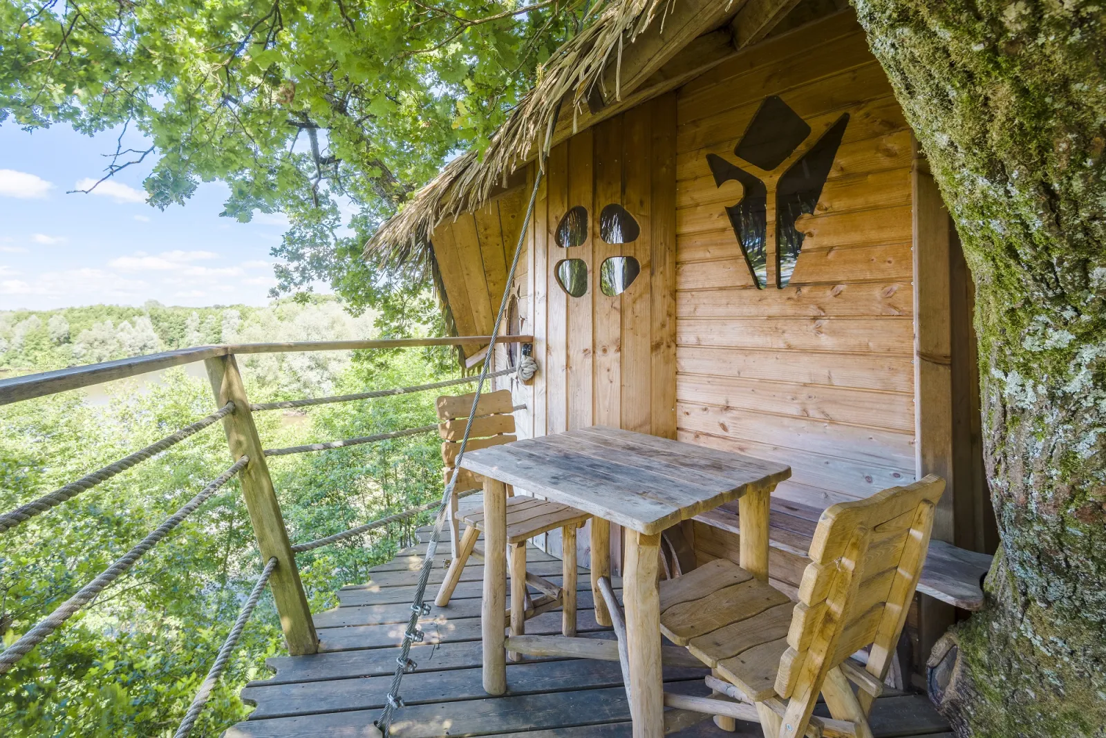 Cabane Infinie à Chassey-lès-Montbozon, photo 4
