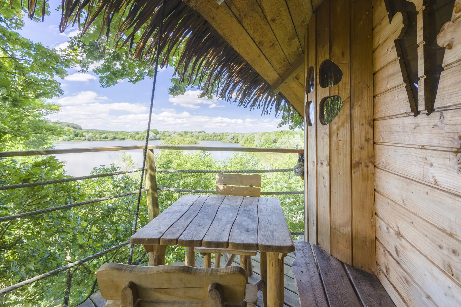 Cabane Infinie à Chassey-lès-Montbozon, photo 5
