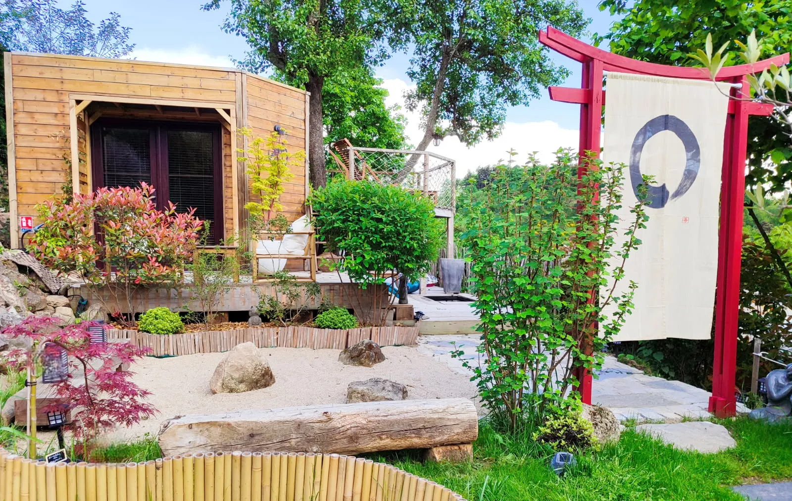 Cabane japonaise Ryokan à Vernoux-en-Vivarais, photo 2