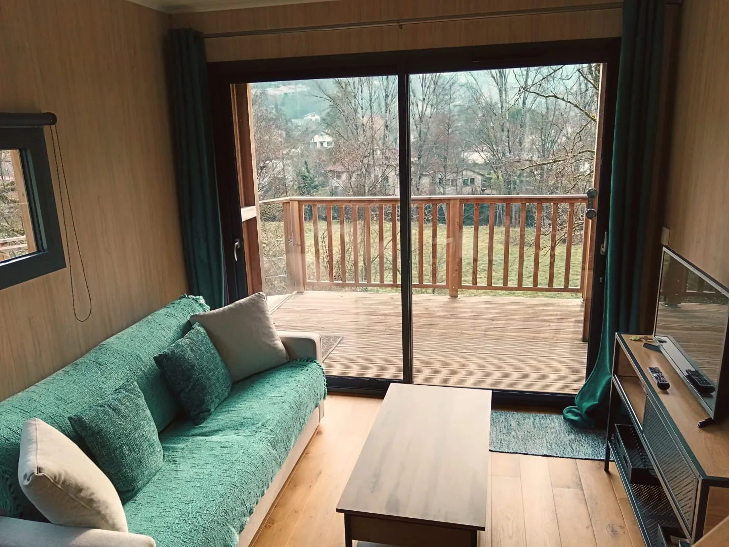 Cabane Kubôval à Saint-Antonin-Noble-Val, photo 3