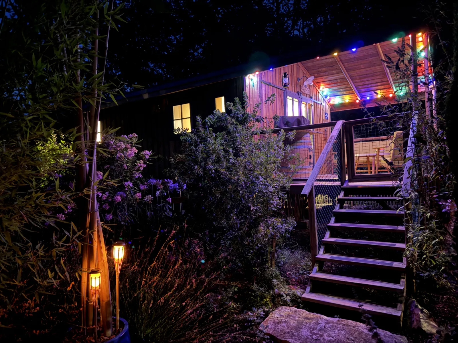 Cabane L'Agapanthe, cabane sur pilotis à Clermont-l'Hérault