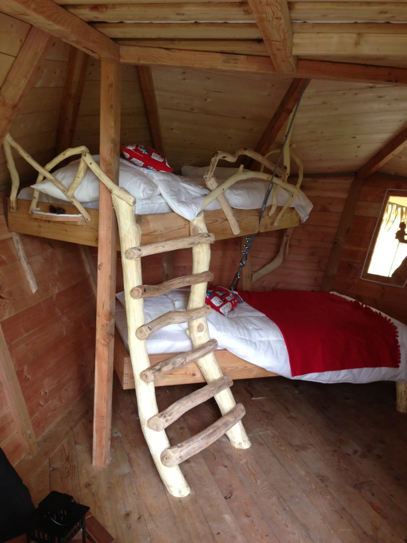 Cabane L'Aventurière à Les Garennes sur Loire, photo 4