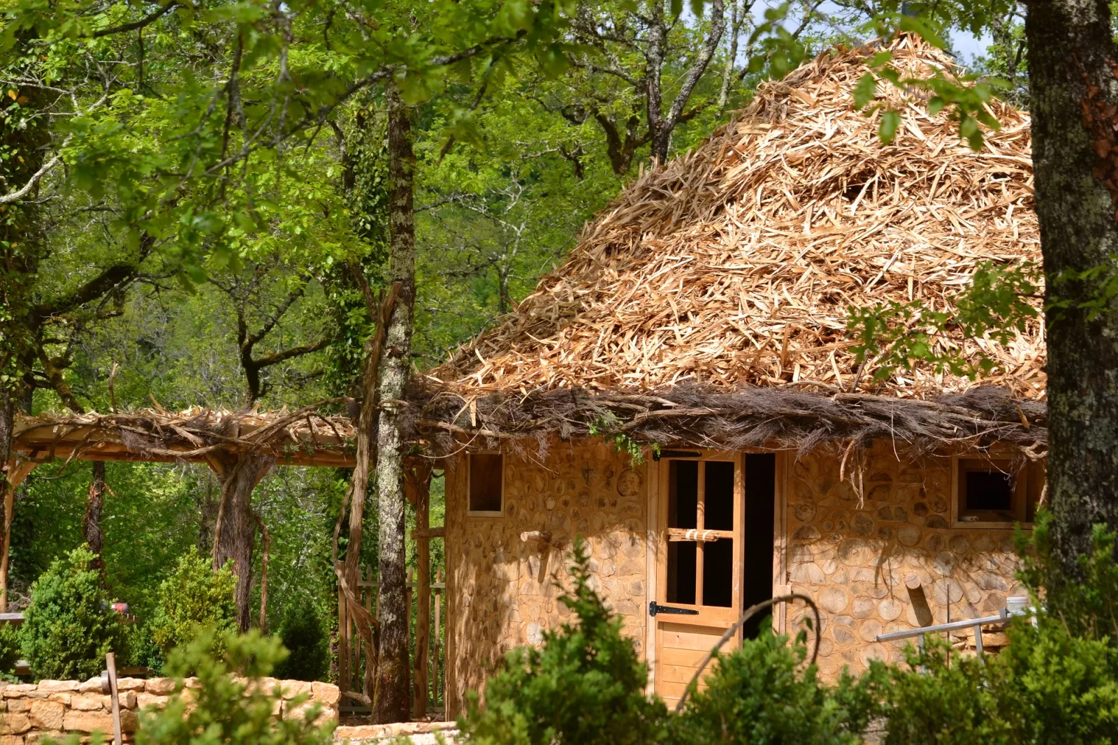 Cabane la Bela Sorga à Coly-Saint-Amand, photo 5