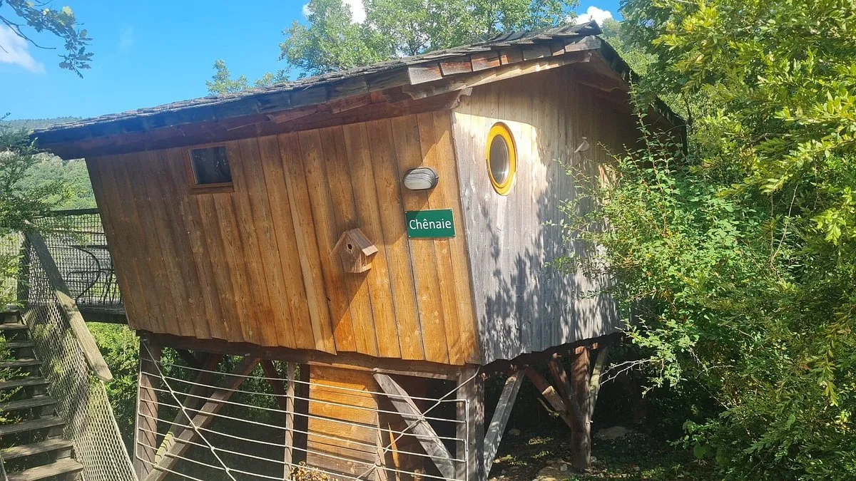 Cabane La Chênaie à Serrières-sur-Ain, photo 3