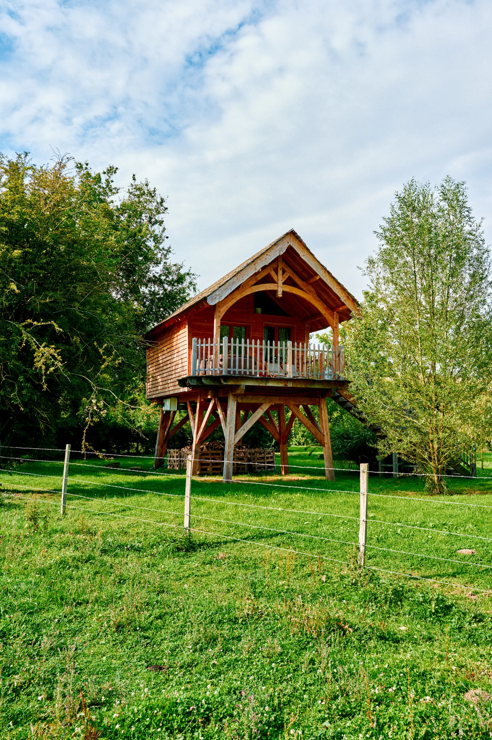La Cozy, cabane sur pilotis à Roy-Boissy