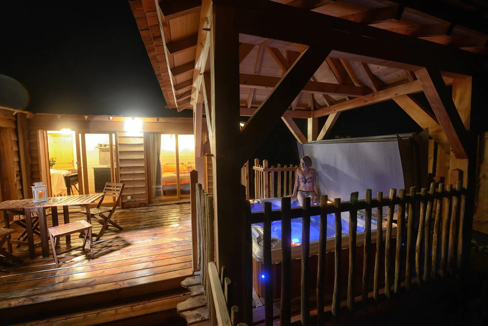 Cabane La Gazelle à Ségur-les-Villas, photo 2