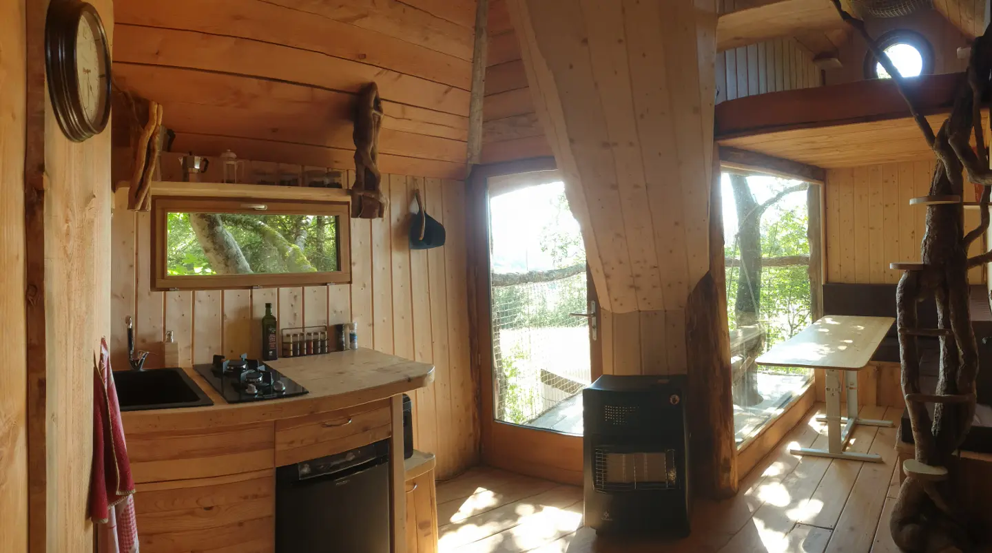 Cabane La Lazine à Champdor-Corcelles, photo 4