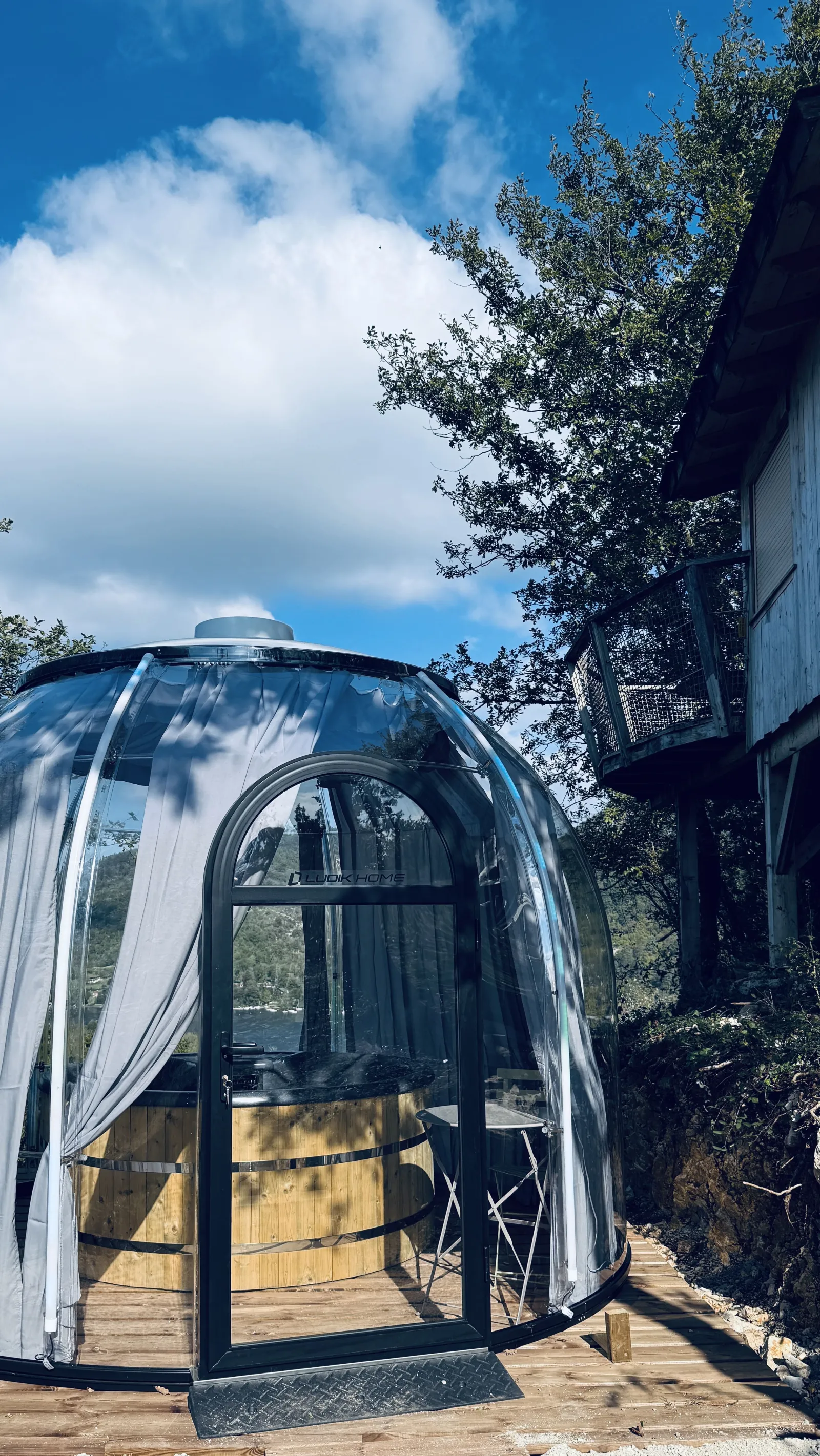 Cabane La Pinède à Serrières-sur-Ain, photo 2
