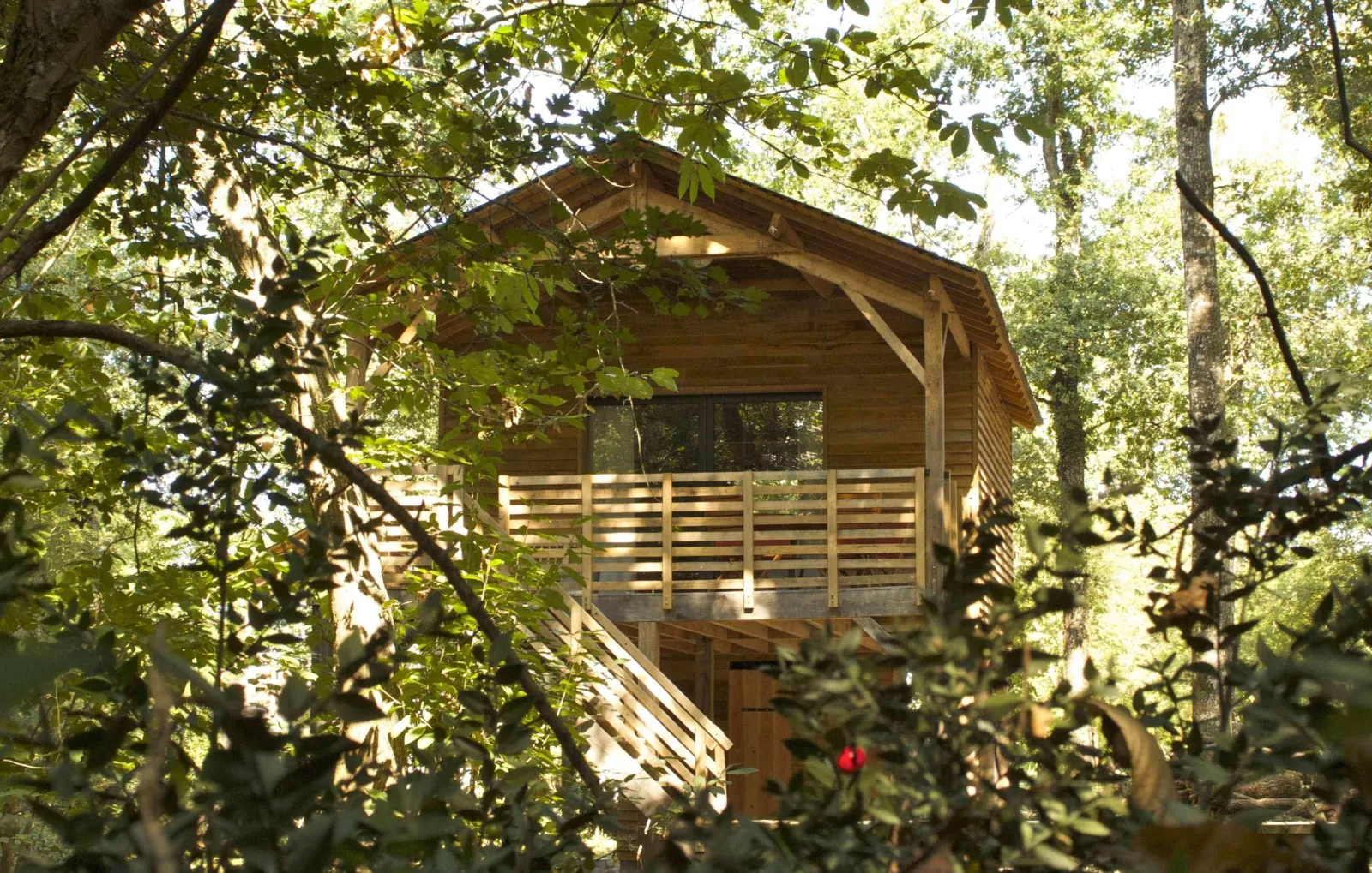 Cabane La Viticole, cabane sur pilotis à Gennes-Val-de-Loire