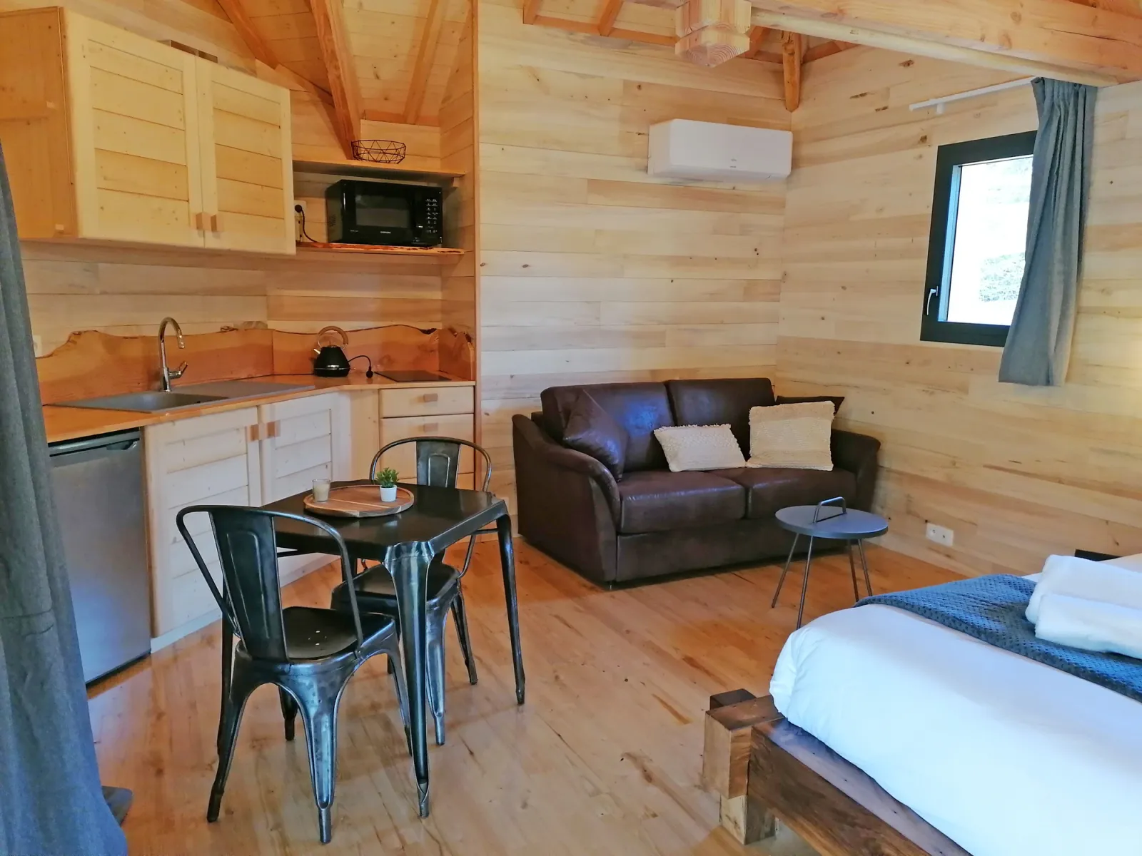 Cabane Laurier à Satillieu, photo 5