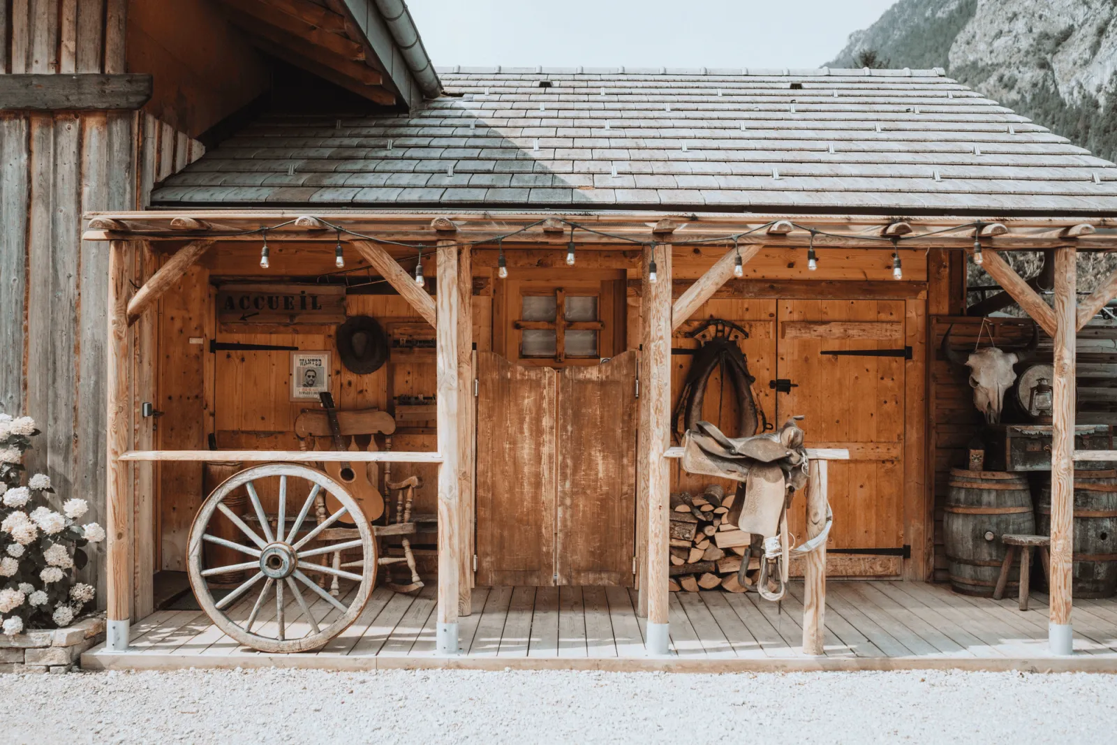 Cabane Le Saloon, cabane au sol à Le Biot