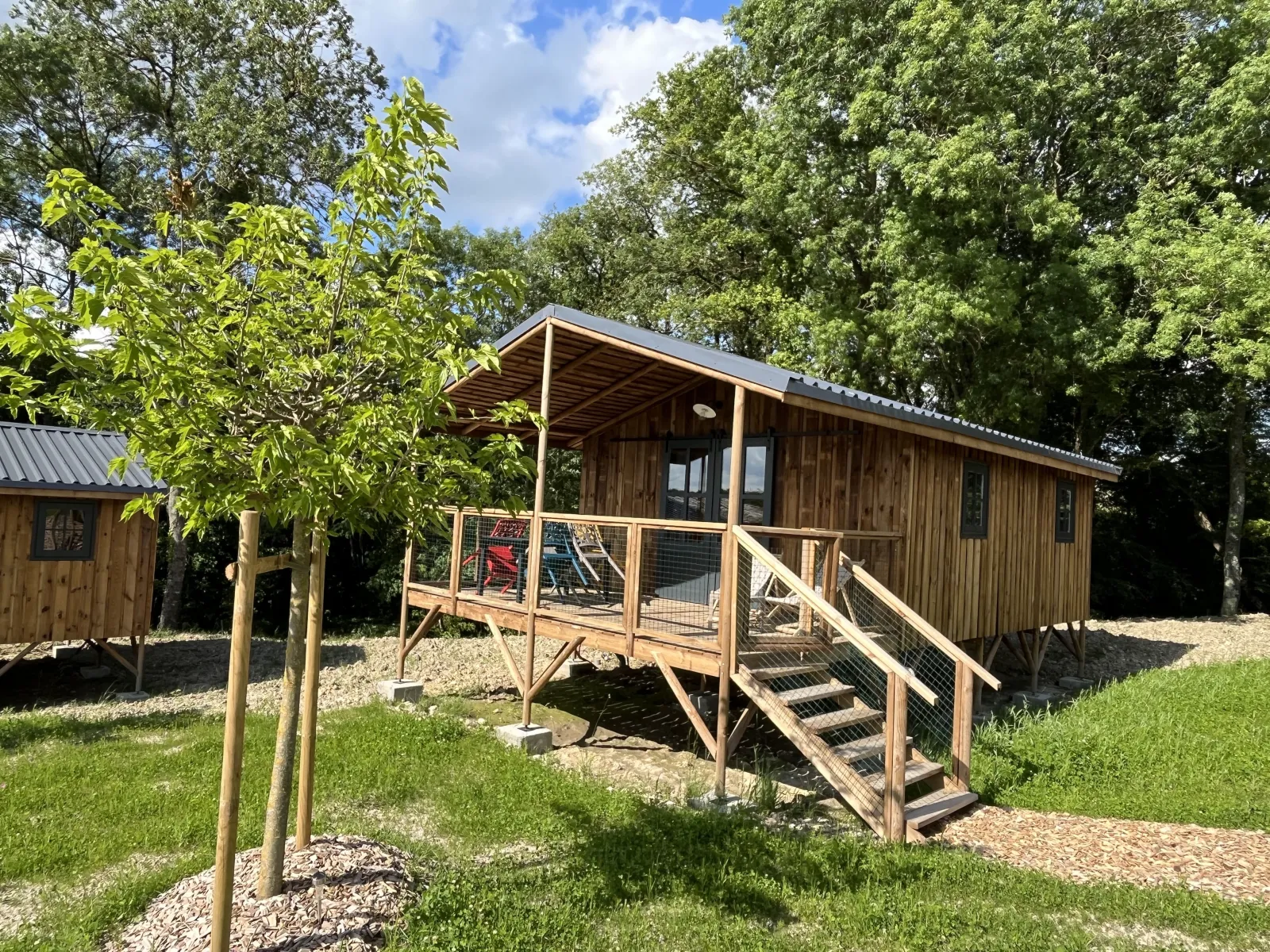 Cabane Lodge Familiale, cabane sur pilotis à Chisseaux