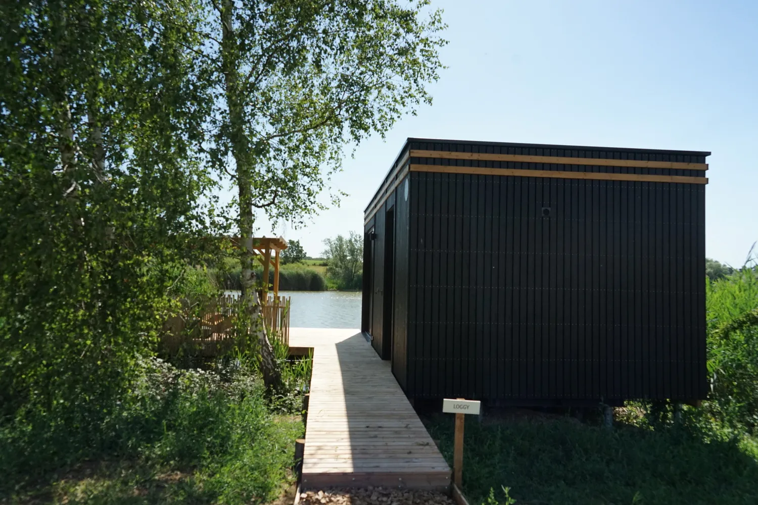 Cabane Loggy à Bâgé-Dommartin, photo 3