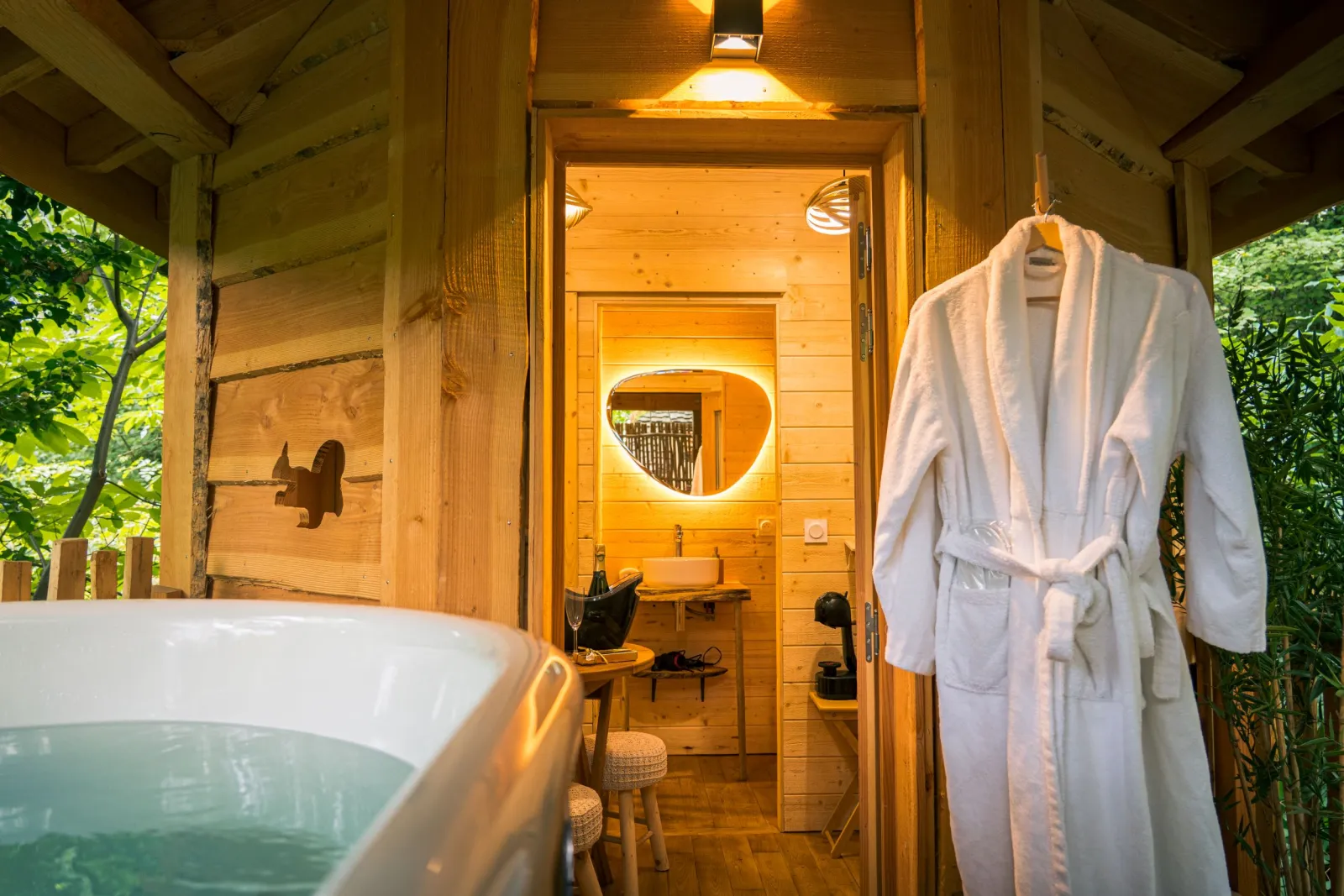 Cabane Lov'nid à Gillonnay, photo 3