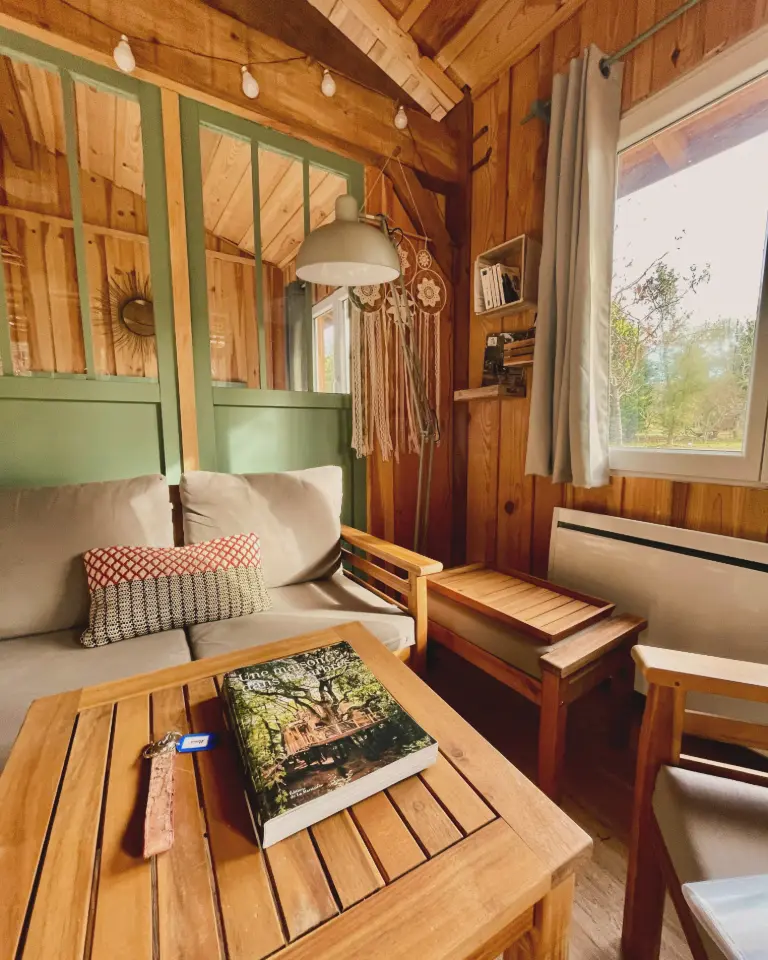 Cabane Mamà, cabane au sol à Labouheyre