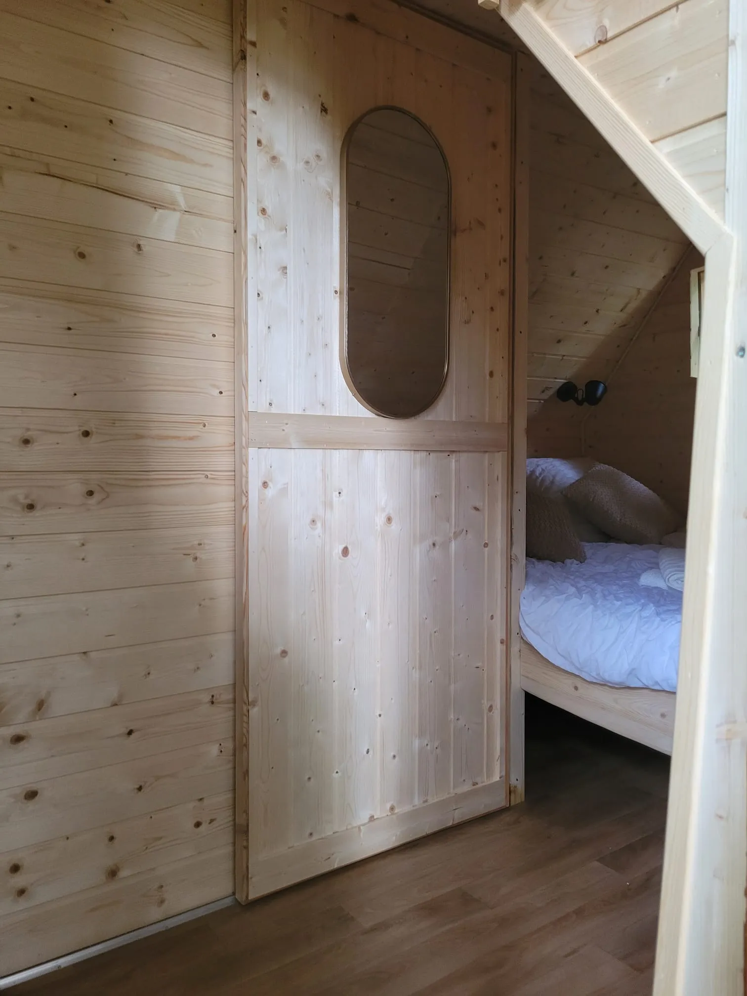 Cabane n°1 du Domaine Harmonia à La Bâtie-Montgascon, photo 4