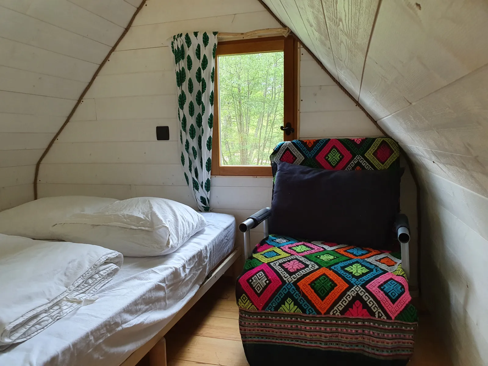 Cabane perchée de L'Alternatif à Huriel, photo 5