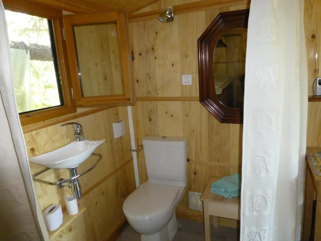 Cabane perchée de Robion à Robion, photo 3