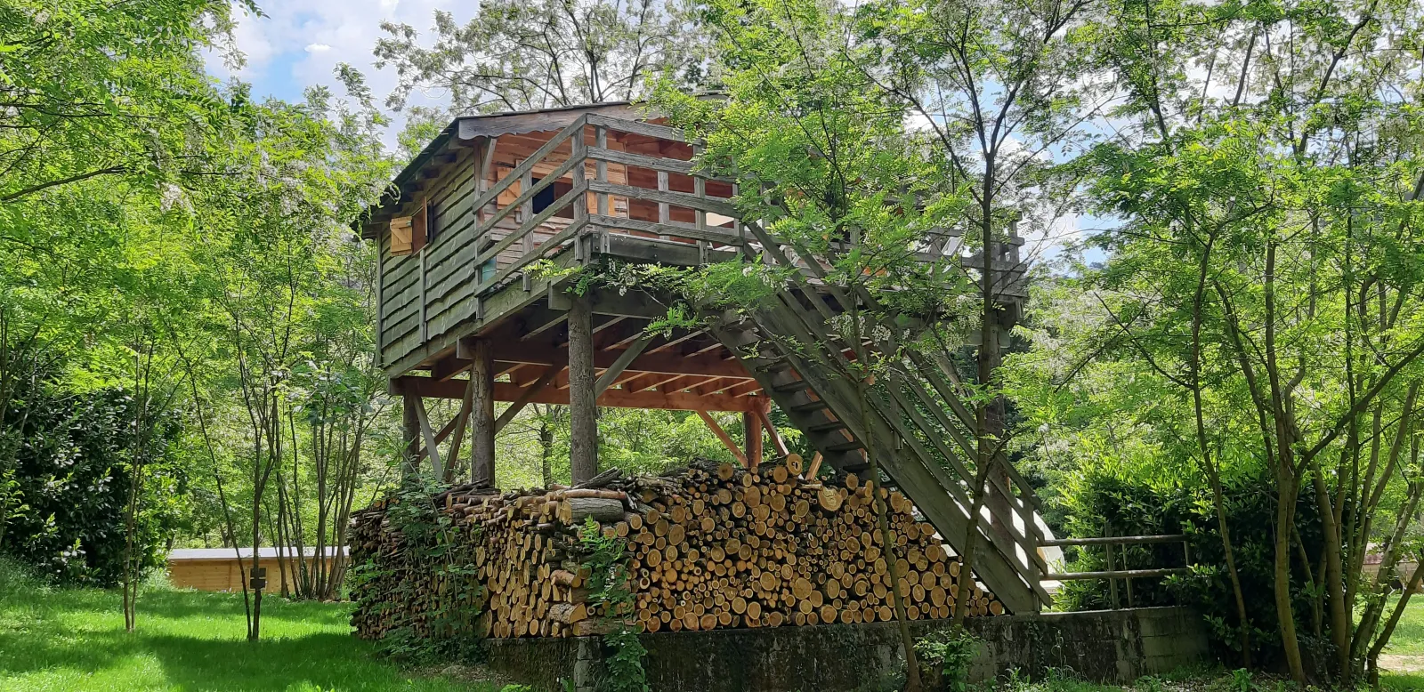 Cabane perchée du Viaduc à Arlebosc, photo 4