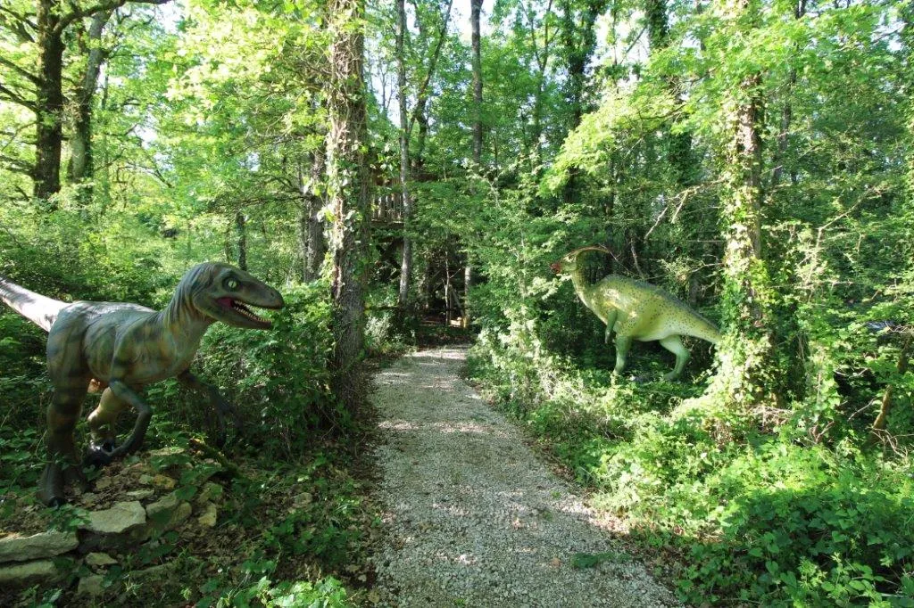 Cabane Perchée Jurassic à Lavaurette, photo 4