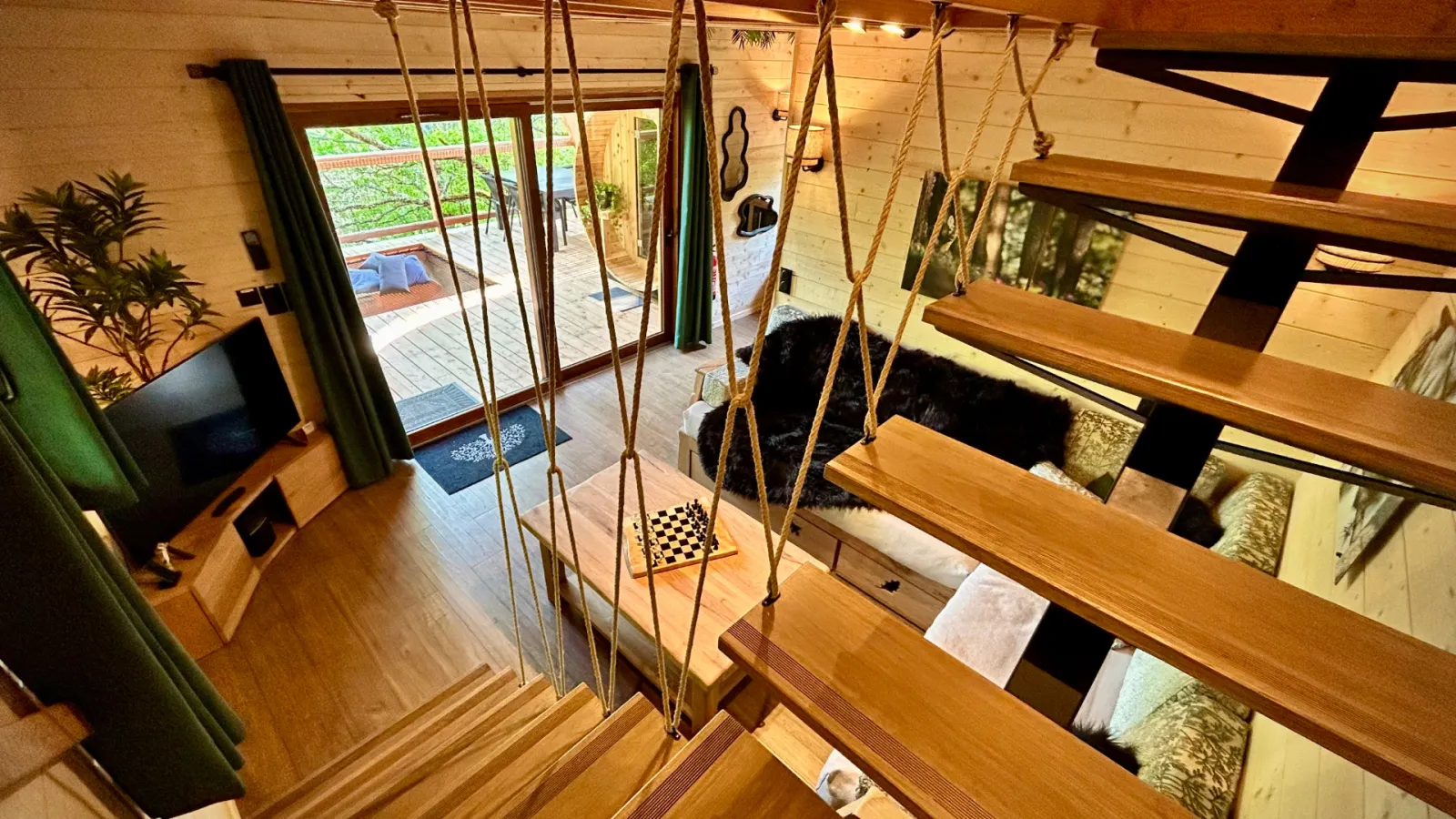 Cabane perchée spa et sauna à Puygaillard-de-Quercy, photo 5