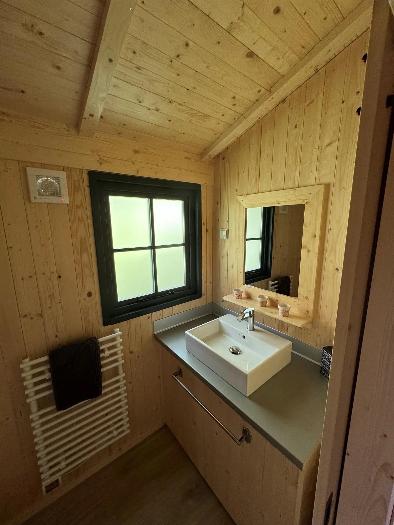 Cabane Petit-Prince à La Motte-Chalancon, photo 4