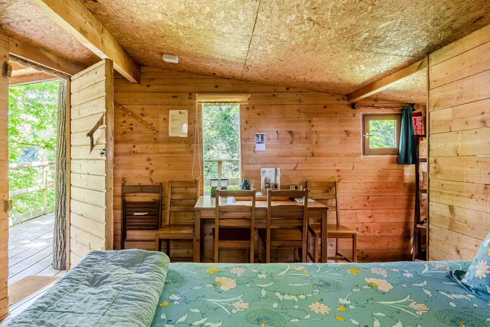 Cabane Pivert à Saint-Pierre-Azif, photo 5