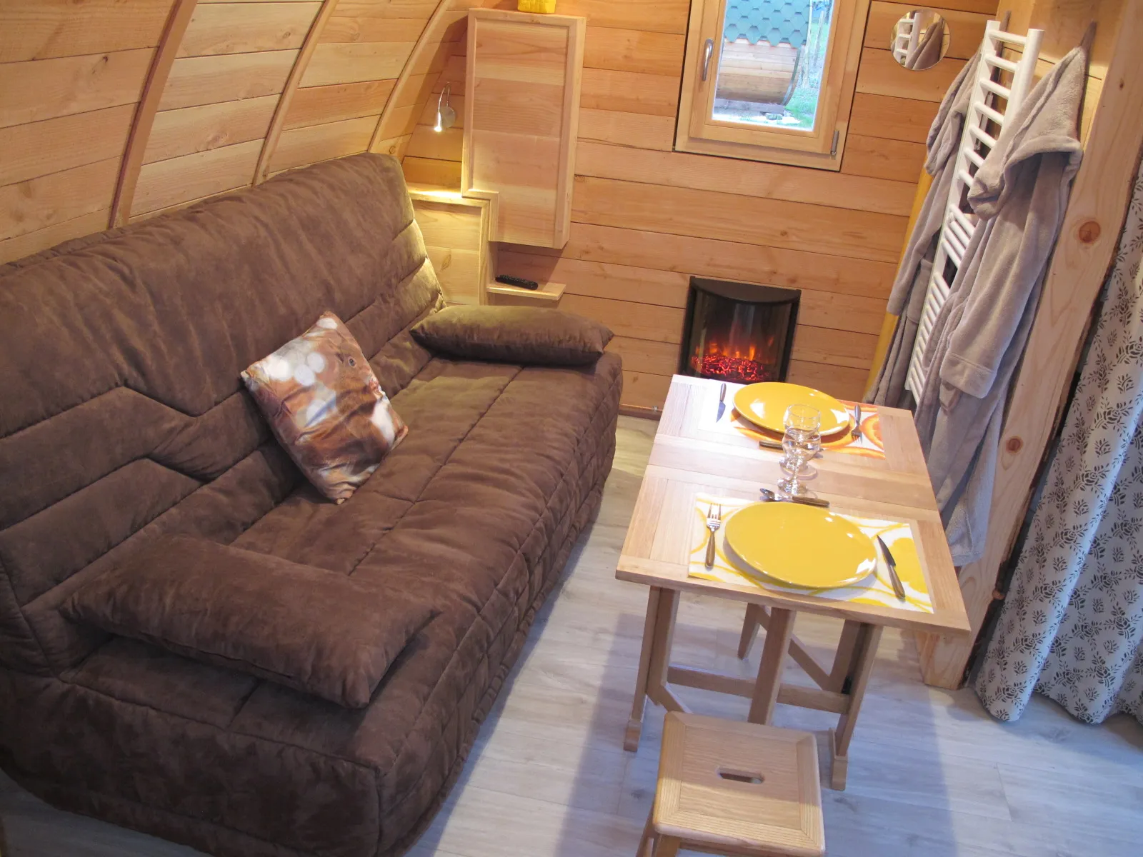 Cabane Pom de Pin à Chennegy, photo 3