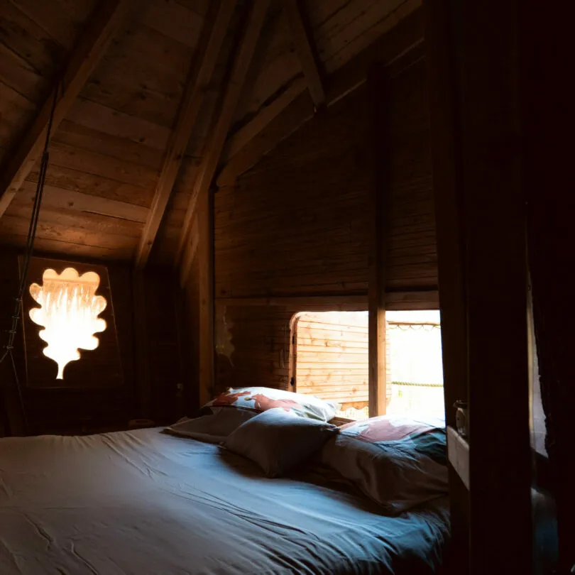 Cabane Robin des Bois à Saint-Germain-des-Essourts, photo 3