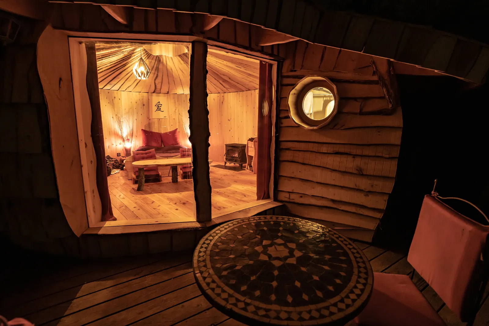 Cabane Romances Nippones à Cazilhac, photo 3