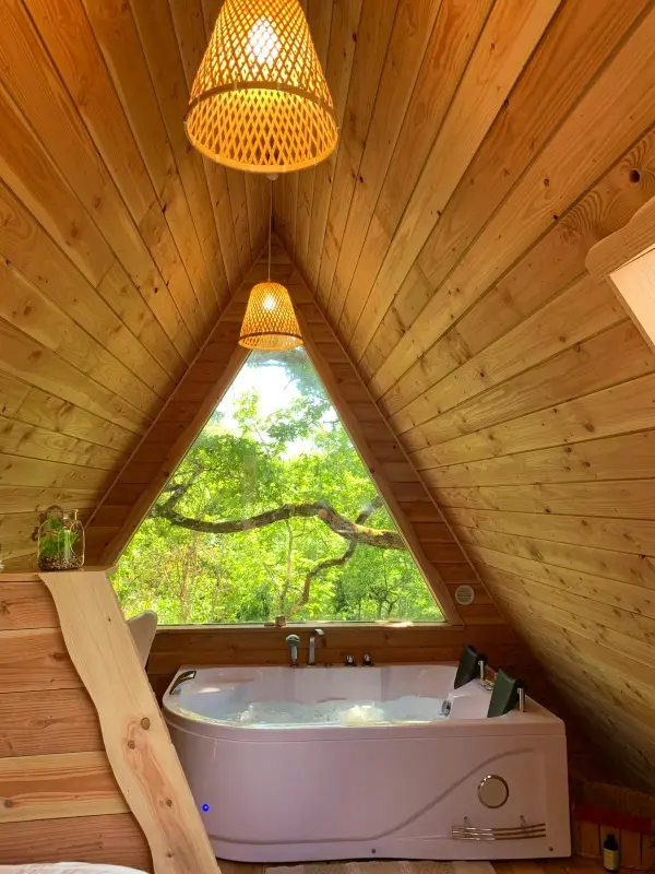Cabane Romantique à Bourg-de-Visa, photo 5