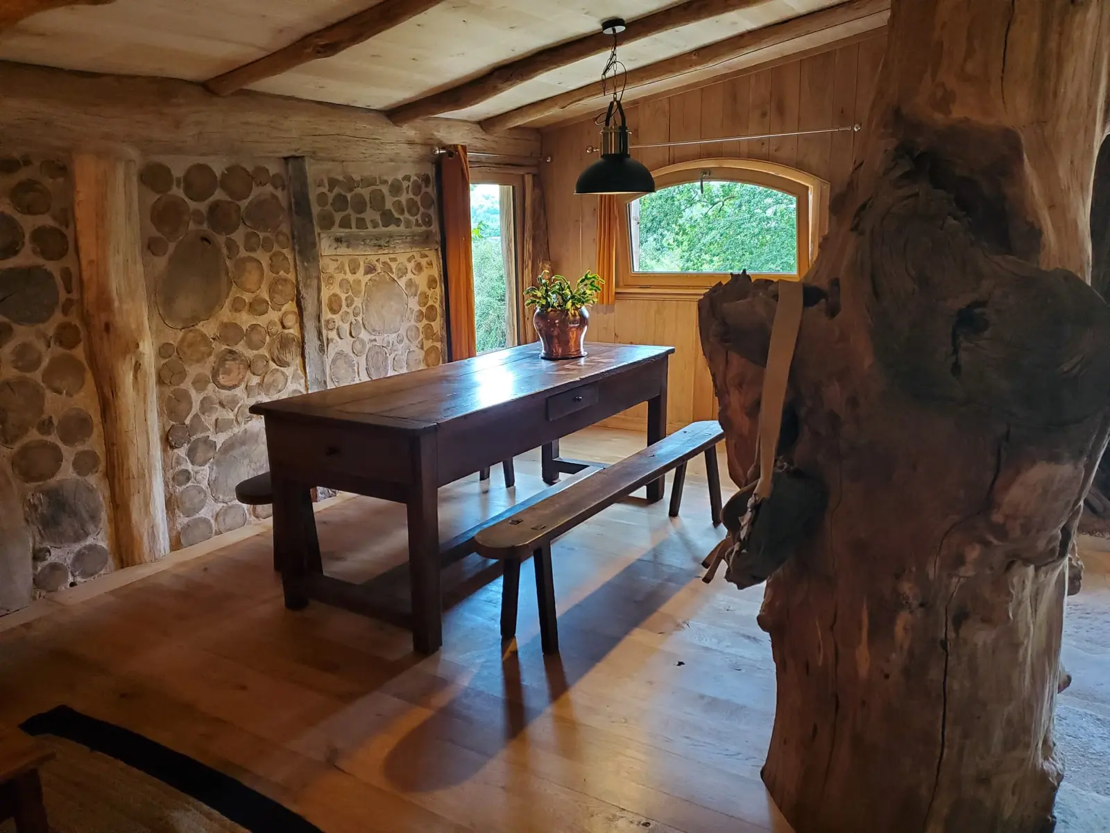 Cabane semi-enterrée à Argentat-sur-Dordogne, photo 4