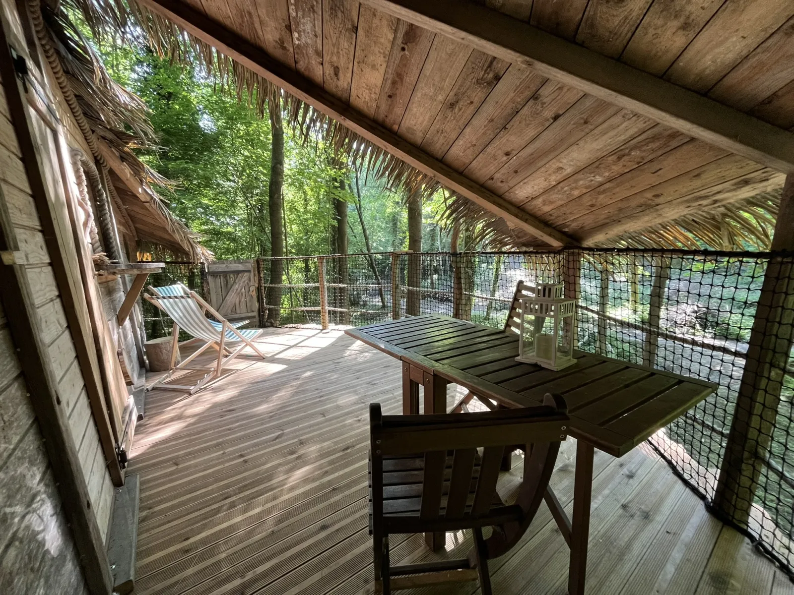 Cabane Soleil Royal à Saint-Germain-des-Essourts, photo 3