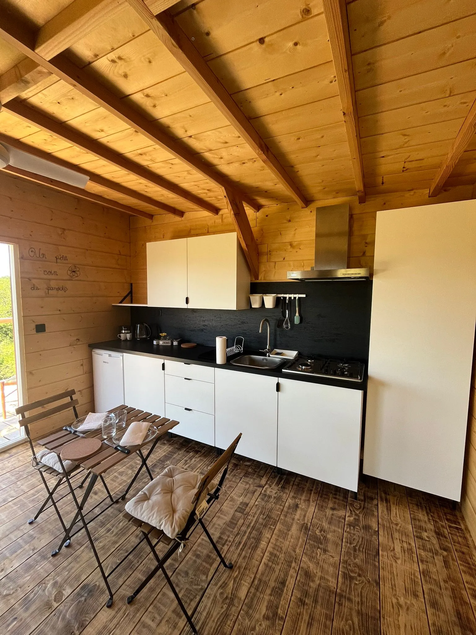 Cabane sous les chênes à Ponlat-Taillebourg, photo 2