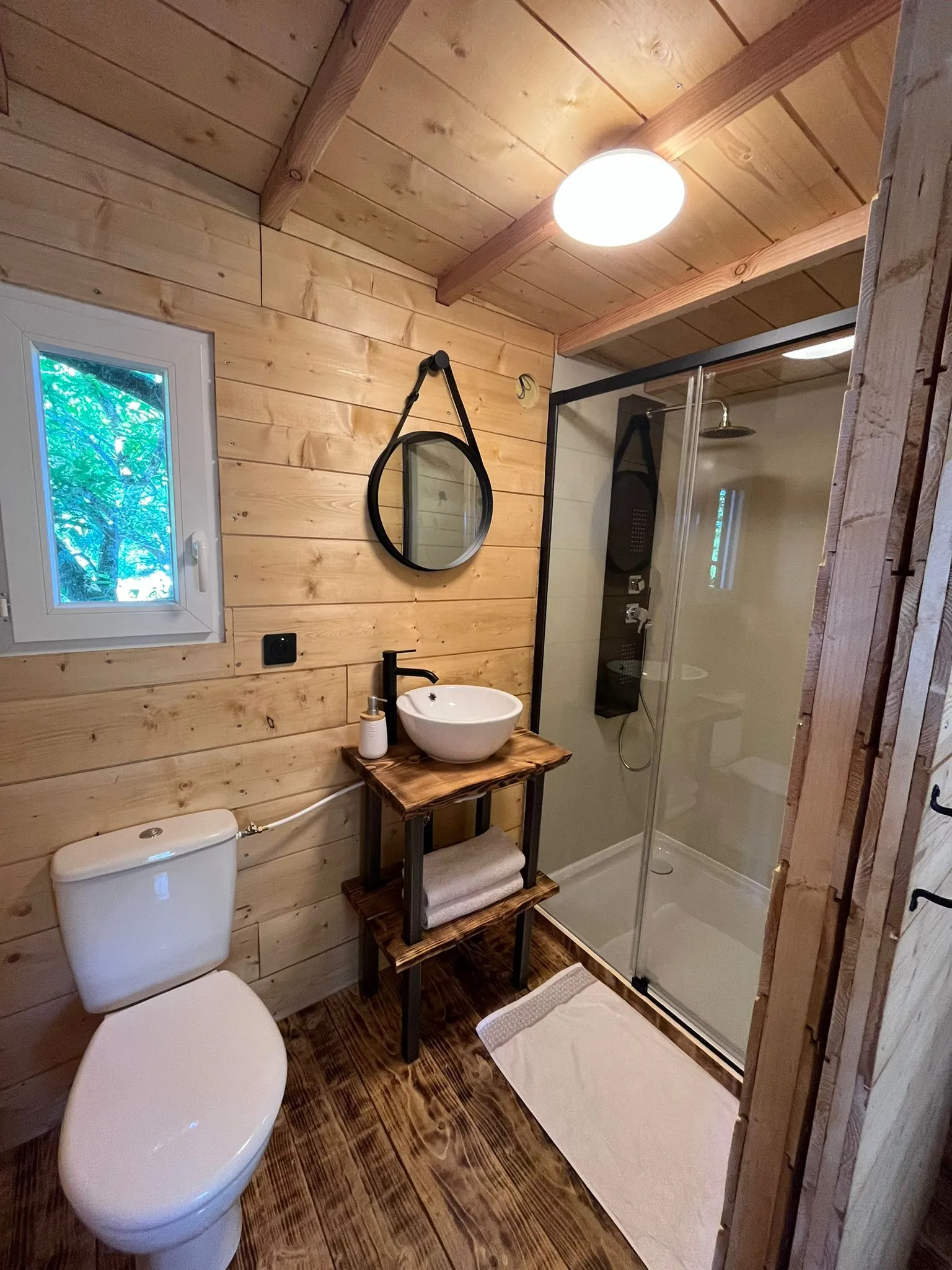 Cabane sous les chênes à Ponlat-Taillebourg, photo 4