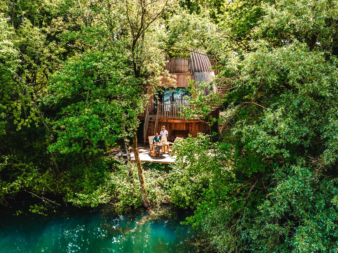 Cabane Spa Australe à Chassey-lès-Montbozon, photo 2