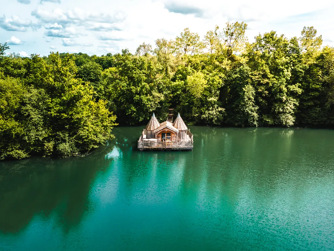 Cabane Spa Château à Chassey-lès-Montbozon, photo 2
