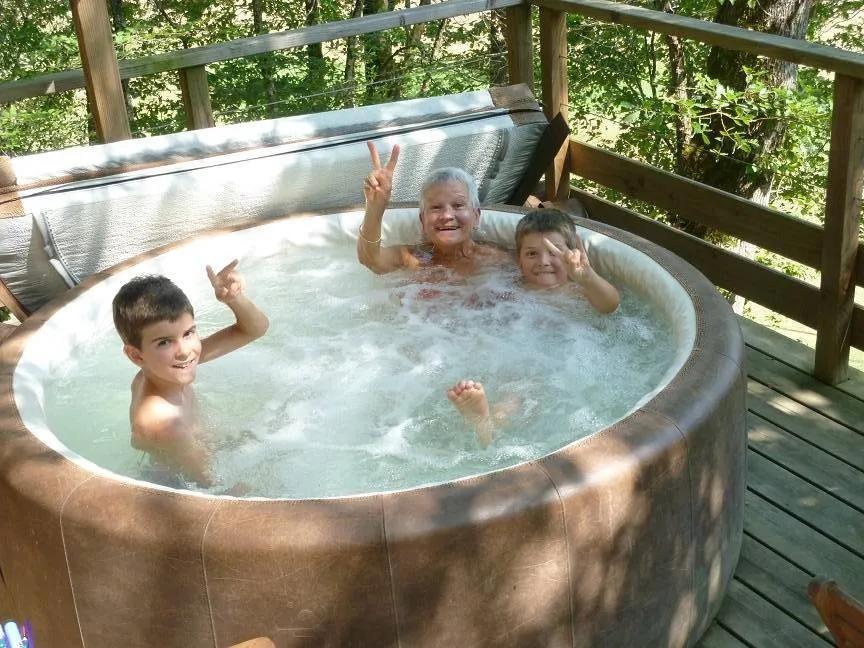 Cabane Spa d'Escapa à Estipouy, photo 3