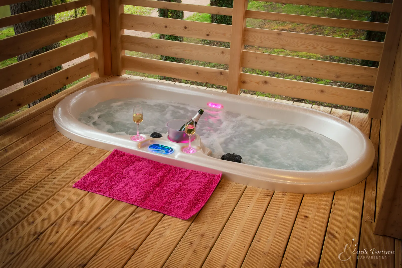 Cabane Spa de Céline à Voussac, photo 2