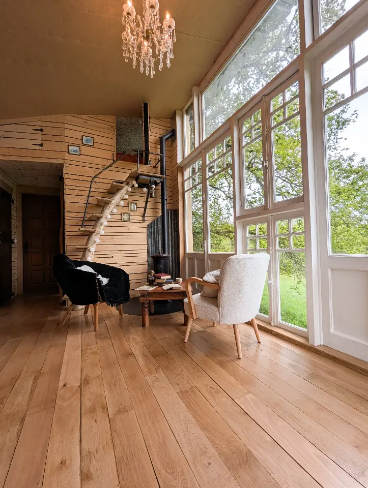 Cabane Spa des Deux Chênes à Avrilly, photo 5