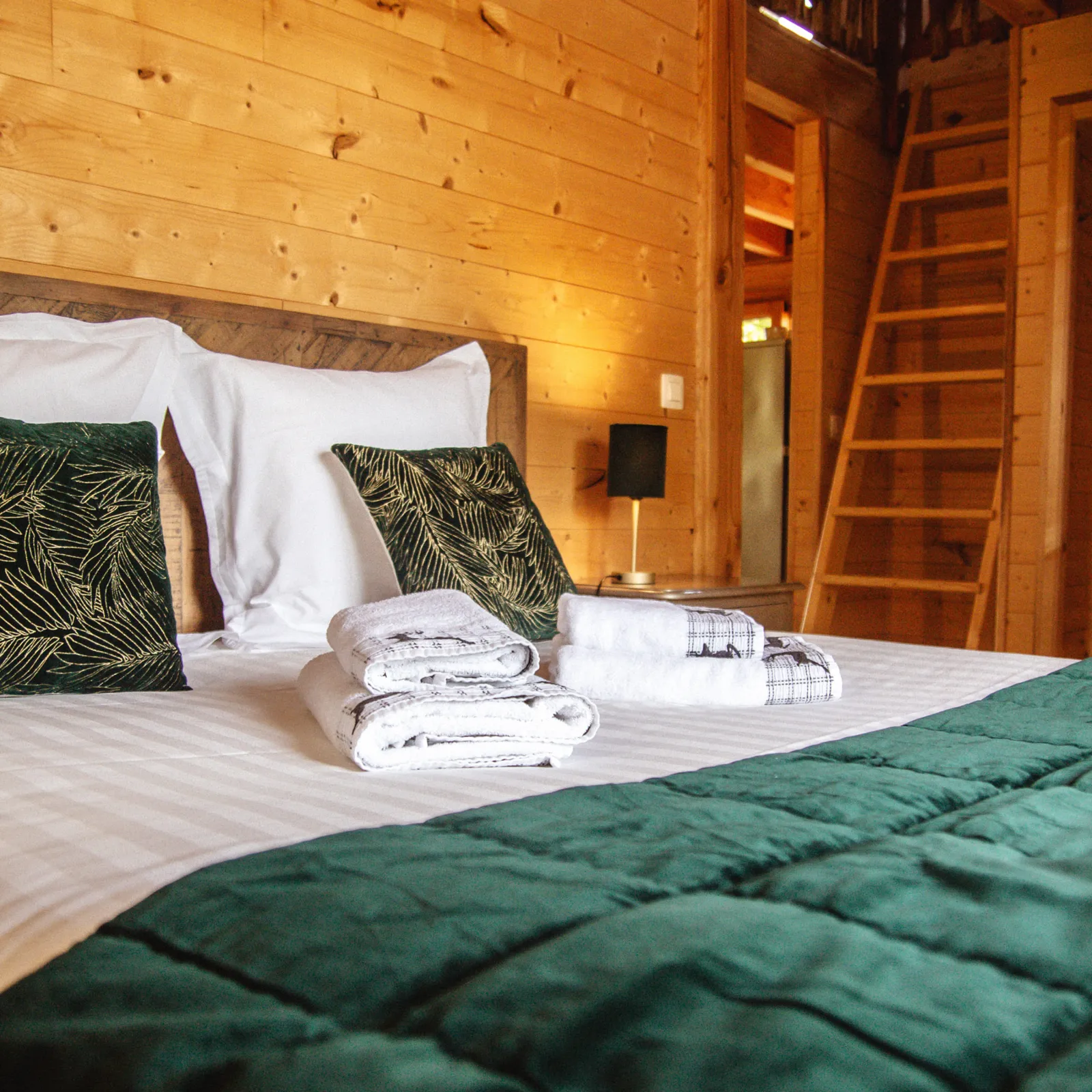 Cabane Spa des Hauts Bois à Sacé, photo 4