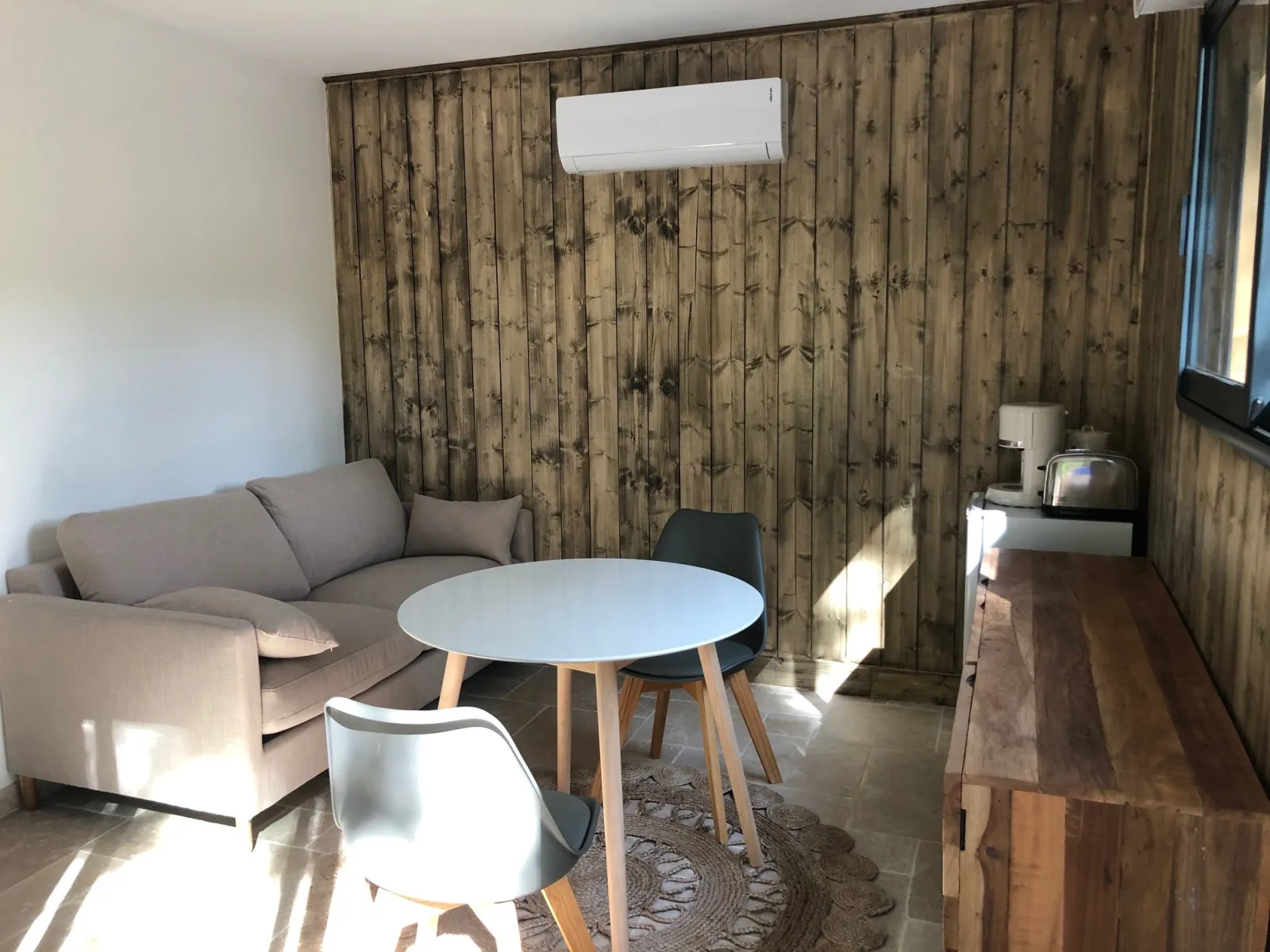 Cabane Spa des Noyers à Jayac, photo 4