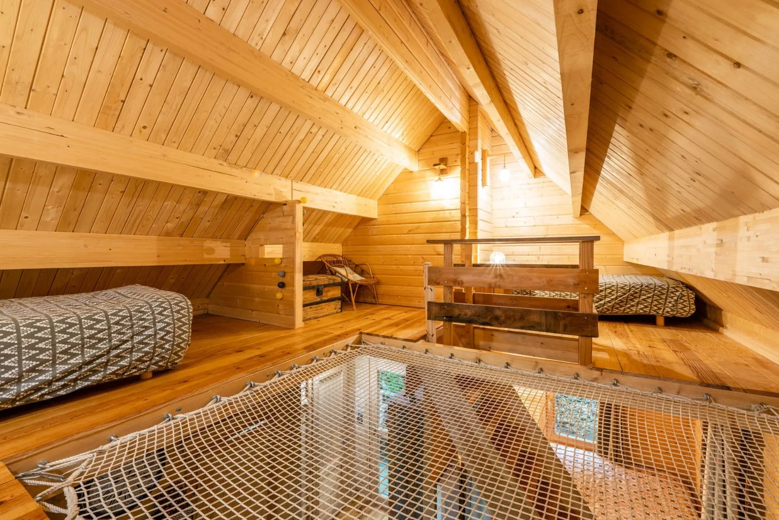 Cabane Spa des Trolls à Saint-Léger-les-Mélèzes, photo 3